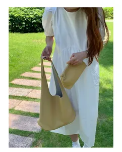 Korean style minimalist soft leather shoulder bag large capacity tote bag for women daily use