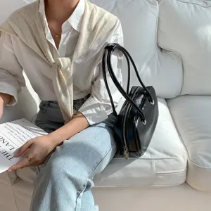 Retro oil-wax texture shoulder bag, Korean chic large capacity handbag for women.
