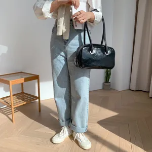Vintage oil wax texture underarm bag, chic large capacity shoulder handbag for women.