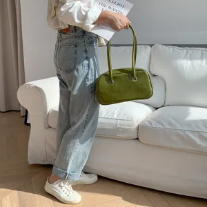 Green oil-wax texture retro shoulder bag chic daily boston handbag for women detail view