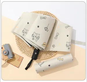 Kompakter automatischer Regenschirm mit Katzen-Print, idealer UV-Schutz für sonnige Tage.