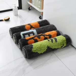 Linda alfombra de baño copetuda de dibujos animados, alfombrilla absorbente suave para la entrada.