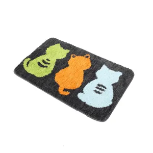 Lindo felpudo de gato de dibujos animados, alfombra antideslizante absorbente para entrada.