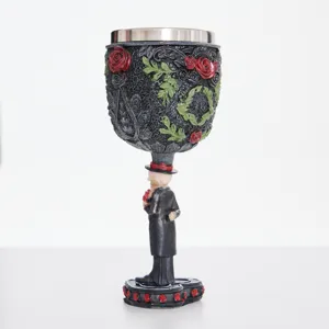 Calice in resina gotica con fodera in acciaio inossidabile, design rosa e scheletro, vino.