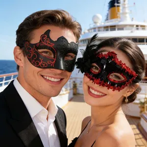 Detailansicht des Paar Masken Set, schwarze rote Glitzer Halbmasken für Karneval Party.
