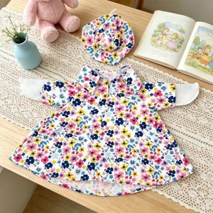 Conjunto de ropa de ganso de porche floral con sombrero a juego, ropa de jardín.