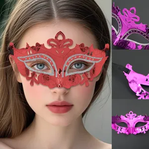 Venezianische Halbmaske mit Glitzerpuder und Galvanik für Halloween Karneval Party.
