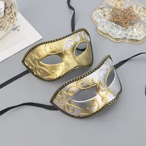 Ensemble de masques vénitiens, masques de visage dorés et argentés pour fêtes et Halloween.