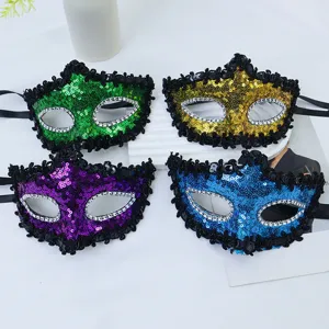 Set di maschere di mezza faccia con paillettes colorate per oggetti di scena per feste.
