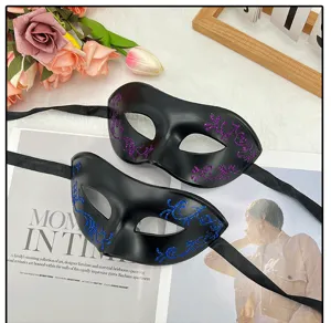 Máscara de ojos de medio rostro para fiesta de Halloween con purpurina y cintas elegantes.