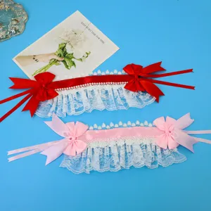 Joli ensemble de jarretière et accessoire de cheveux en dentelle Lolita pour cosplay.
