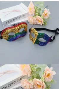 Masque de bal en strass arc-en-ciel, masque demi-visage en cristal étincelant pour fête.