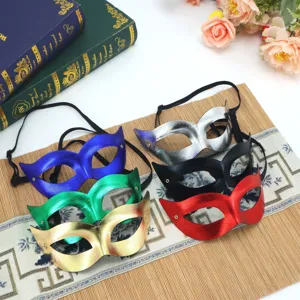 Masque de Mascarade Sexy pour Femmes Demi-Masque Yeux de Chat pour Halloween Carnaval Fête Mystérieux Masque de Costume en PVC