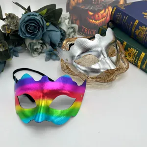Máscara de mascarada de PVC para fiesta, diseño curvo, acabado brillante, multicolor.