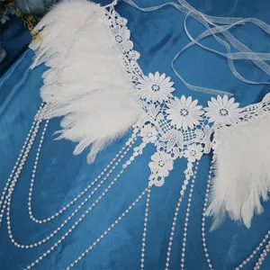 Gotische Witte Veer Kant Sjaal Gotische Cosplay Masquerade Accessoires Kunstparel Kwastje Body Chain Voor Vrouwen Podium Performance Kostuum