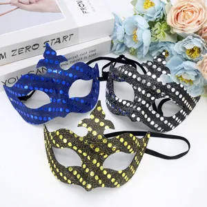 Maschera di paillettes mezza faccia per festa in maschera da donna, elegante per carnevale.