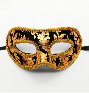 Zwarte gouden masker detailweergave, elegante kantafwerking fluwelen halfgelaat feest rekwis.
