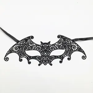Schwarze spitze fledermaus augenmaske sexy maskenball maske fuer halloween party kostuem.