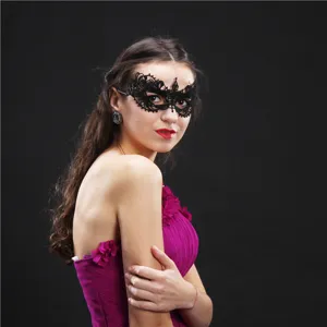 Schwarze Spitzen Augenmaske fur Damen sexy Maskerade Party Halloween Weihnachten Deko Artikel