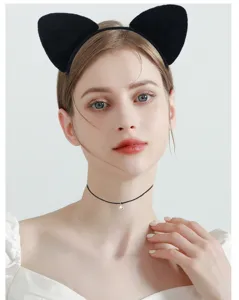 Charming black cat ear headband and minimalist choker necklace set, perfect for cosplay.