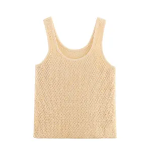 Damen metallisches Strick Tanktop Detailansicht, stilvolles ärmelloses Sommer Top für Frauen.