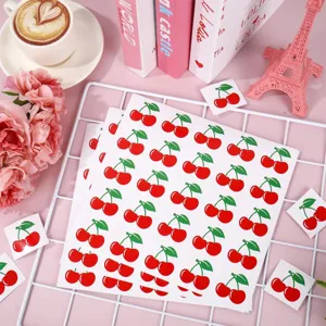 Jolies feuilles d'autocollants cerises étiquettes adhésives pour vos carnets et loisirs.