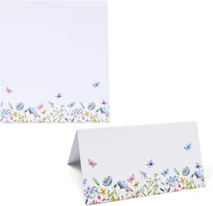 Segnaposto floreali ad acquerello per cene di festa, ricevimenti nuziali e feste di baby shower.