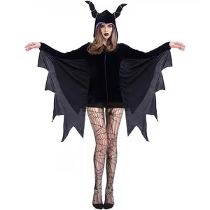 Costume de cosplay de fée noire pour femme avec ailes de chauve-souris à capuche et collants toile.