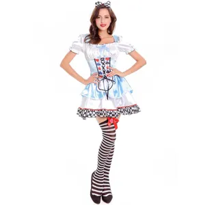 Ωραία εντυπωσιακή στολή Alice cosplay φόρεμα με ριγέ κάλτσες και χαριτωμένη στέκα γυναίκες.