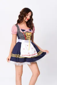 Details of this classic Oktoberfest dirndl costume, featuring traditional Bavarian style.