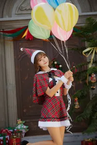 Christmas cosplay costume red plaid dress cape and Santa hat for women holiday party wear