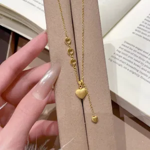 Retro gebürstet Gold Herz Quaste Schlüsselbein Kette Titan Stahl Halskette für Damen Stil