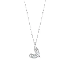 Korean style luxury titanium steel diamond heart necklace, elegant clavicle chain for women.