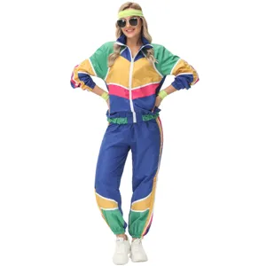 Conjunto de chándal retro colorido de los 80 90 para fiesta de festival de música.