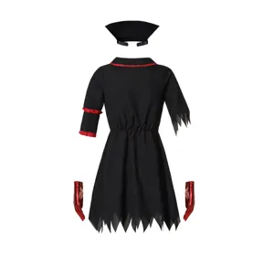 Vista dettagliata del set di costumi cosplay da infermiera vampiro di Halloween con abito e cappello.