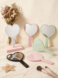 Herzförmiges Hand- und Tisch-Make-up-Spiegel-Set in verschiedenen Farben für die Schönheit