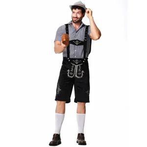 Deutsches Oktoberfest Herren Bierkostüm Set mit Karhemd und traditionellen Trachtenlederhosen.
