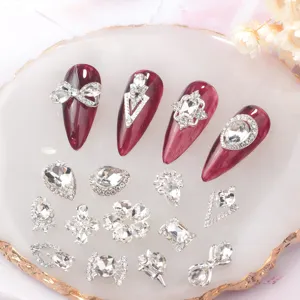 K9 Strass Nagelkunst Charms Legierung Spitzboden Kristall DIY Maniküre Zubehör Detail