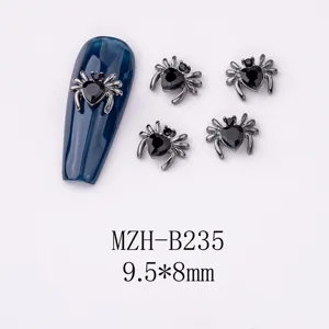 Gotische schwarze Spinne Nagel Charms mit Herz Strass, dunkler Stil Metalldekoration 9.5x8mm