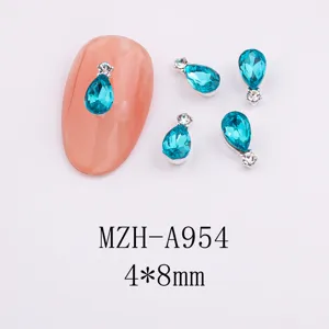 Nail art teardrop crystal charms double rhinestone alloy manicure accessories detail view