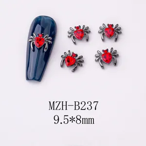 Dunkler Stil Spinne Nagelkunst Charms mit roten Herz Strasssteinen, Metall Nagelaccessoires.