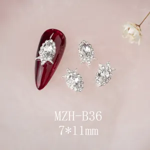 K9 Kristall Nagelkunst Charms Legierung Strass 3D Manikuere Schmuck DIY Zubehoer 7x11mm