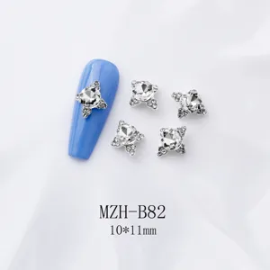 Nagelkunst Strasssteine japanische Legierung transparent weiße ausgefallene quadratische Anhänger