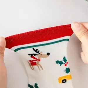 Cute Christmas elk cotton socks for women, mid-tube winter cozy casual holiday knit hosiery.