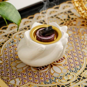 Medio Oriente Arabo Ceramica Bruciatore di Incenso Bouquet Legno di Sandalo Bruciatore Ornamento Decorativo Casa Ufficio