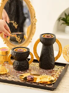 Squisito set di bruciatore di incenso in stile arabo con orecchie d'oro per arredamento.