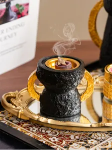 Bruciatore di incenso nero oro stile arabo diffusore di aroma da tavolo per decoro casa.