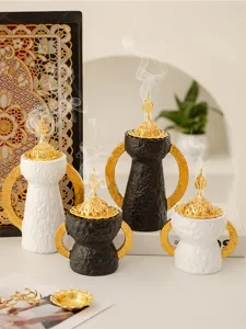 Bruciatore di incenso con orecchie d'oro stile arabo decorazione aromaterapia dettaglio