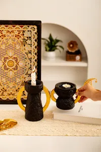 Portacandele in resina a doppio orecchio dorato, supporto per candele decorativo.