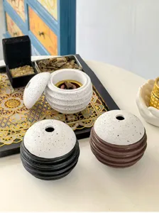 Moderne kreative wabenfoermige Kugel-Raeucherfuer Heim-Desktop-Dekor und araebische Aromatherapie